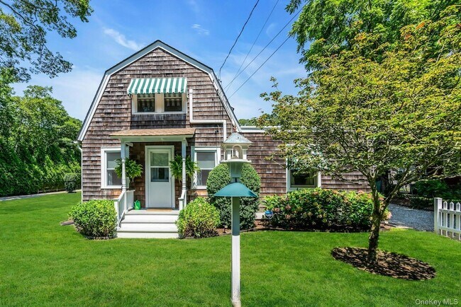 Photo - 107 Sebonac Rd