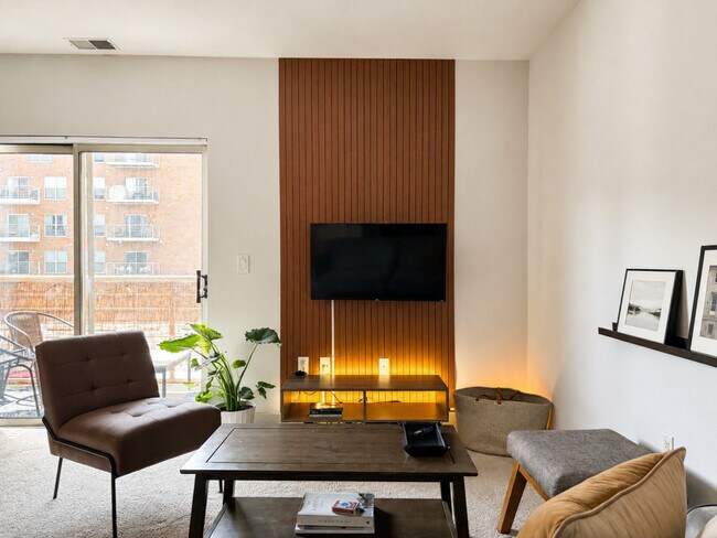 Photo - 145 N Jackson St Unit SI ID1379019P