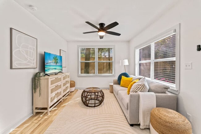 Building Photo - 3365 Hendricks Ave Unit SI FL4-ID1578451P
