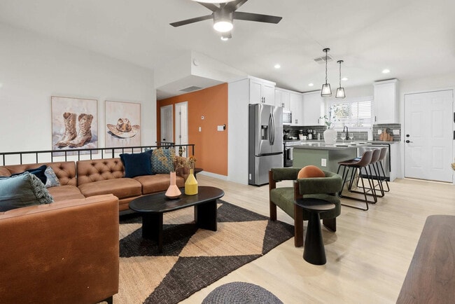 Photo - 4530 W Paradise Dr Unit SI ID1496924P