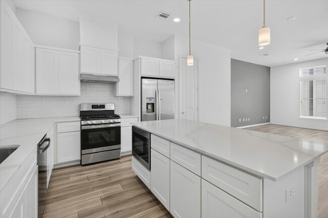 Photo - 1526 Ojeman Rd