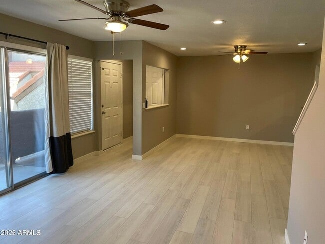 Photo - 1645 W Baseline Rd