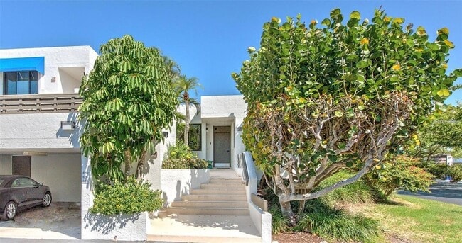 Building Photo - 829 Bayport Wy Unit 829 B