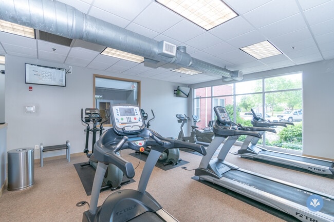 Photo - Chateau At Holmes Lake