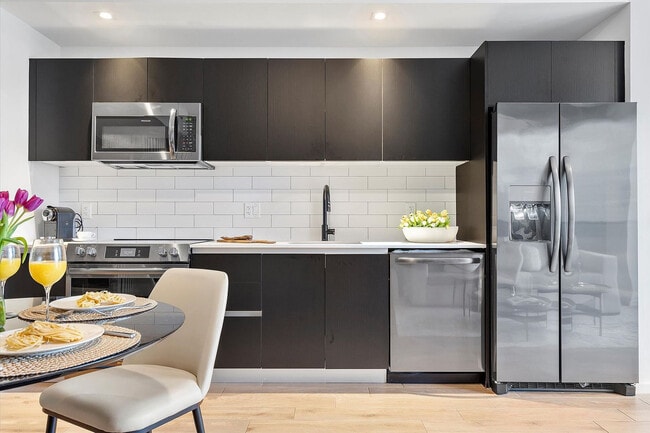 Photo - 398 NE 5th St Unit ID1372297P