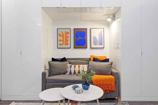 Photo - 12607 Larchmere Blvd Unit ID1335753P