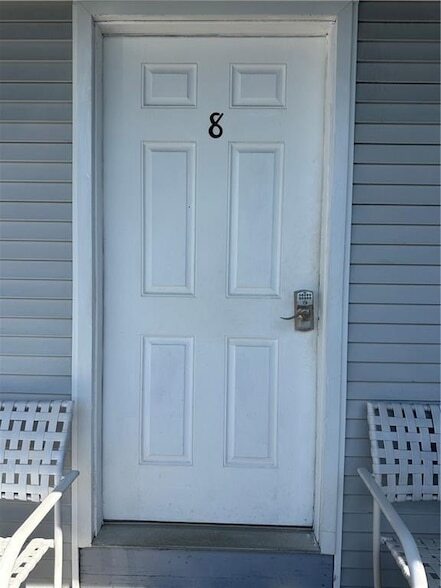 Photo - 53 Winnapaug Rd