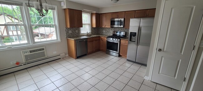 Photo - 1500 W Touhy Ave Unit 2