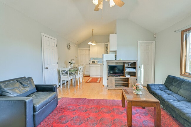 Building Photo - 35 Butternut Ln Unit SI FL2-ID1546090P