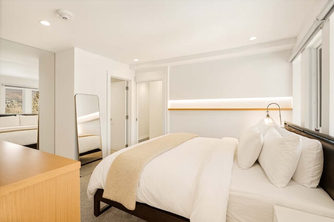 Photo - 800 S Mill St Unit ID1283416P