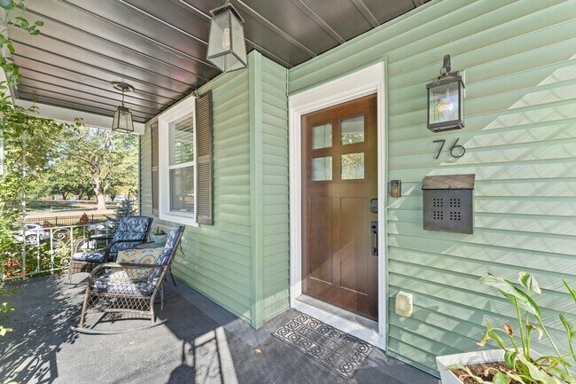 Photo - 76 Condict St