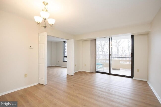 Photo - 1808 Old Meadow Rd Unit 507