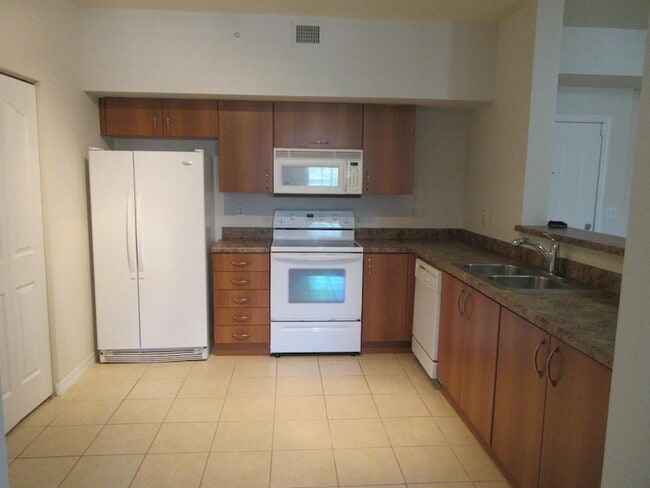 Photo - 250 NE 3rd Ave Unit 1213