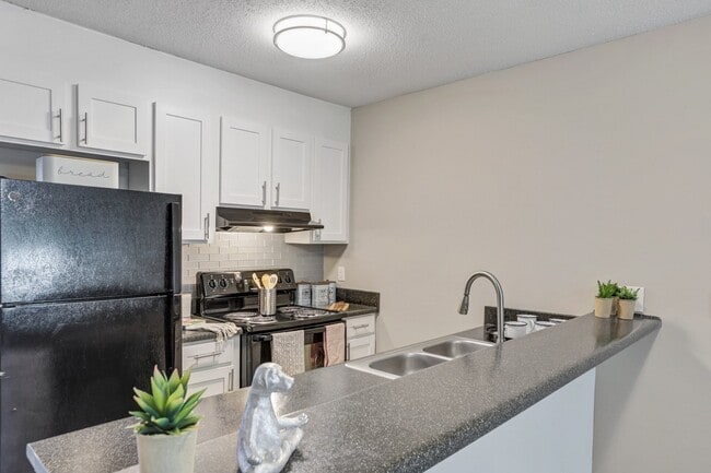 Photo - Huntersville Apartment Homes