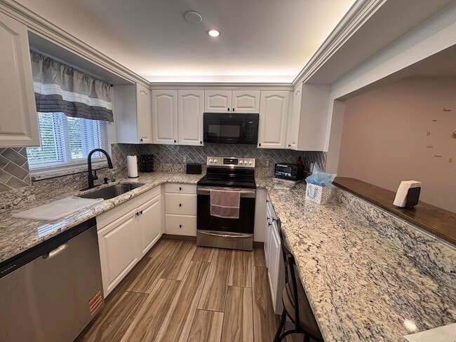 Photo - 2950 SE Ocean Blvd Unit 585