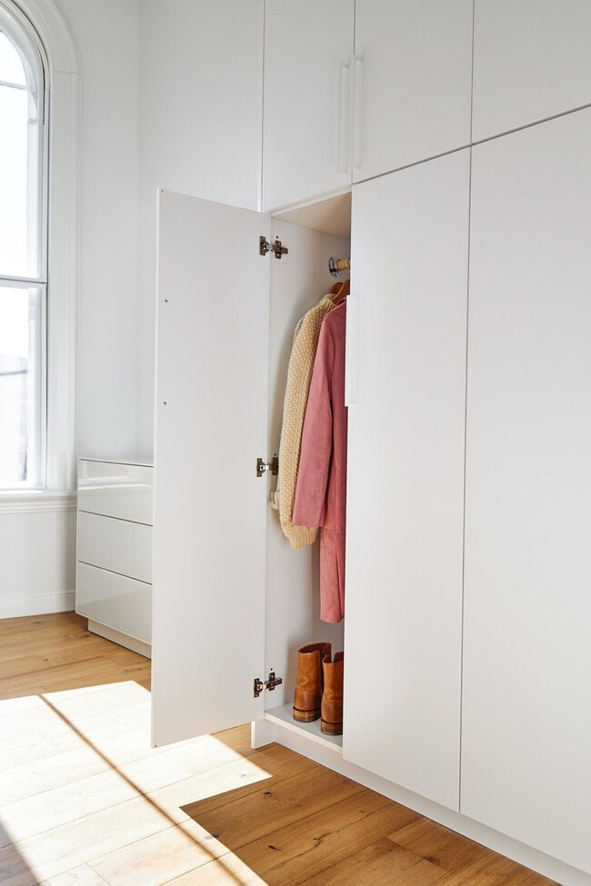 Photo - 121 Middle St Unit ID1366937P