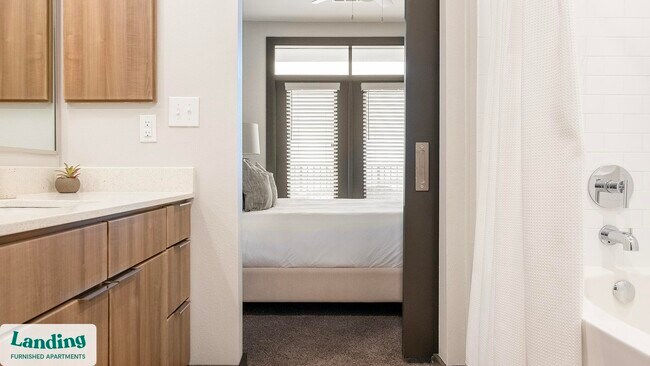 Photo - 3875 Burnham Unit 3301