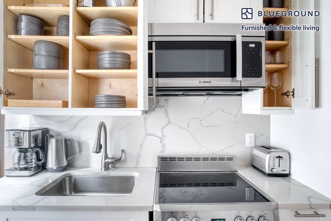 Photo - 160 E 48th St Unit FL12-ID1169