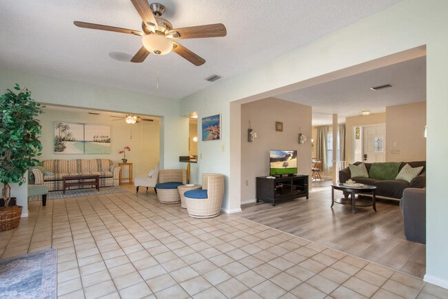 Photo - 1317 63rd St W Unit ID1284303P