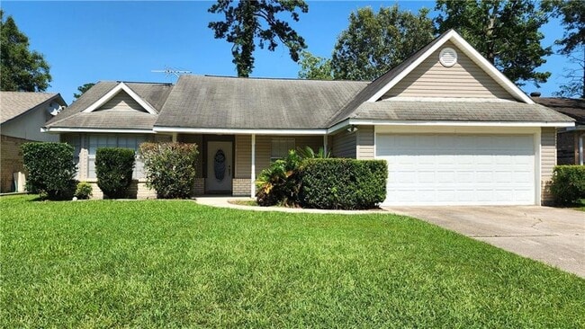 Photo - 310 Audubon Dr
