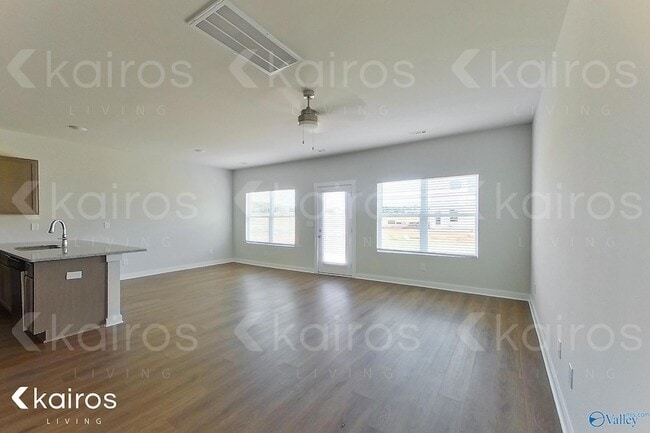 Photo - 6122 Taramore Ln NW