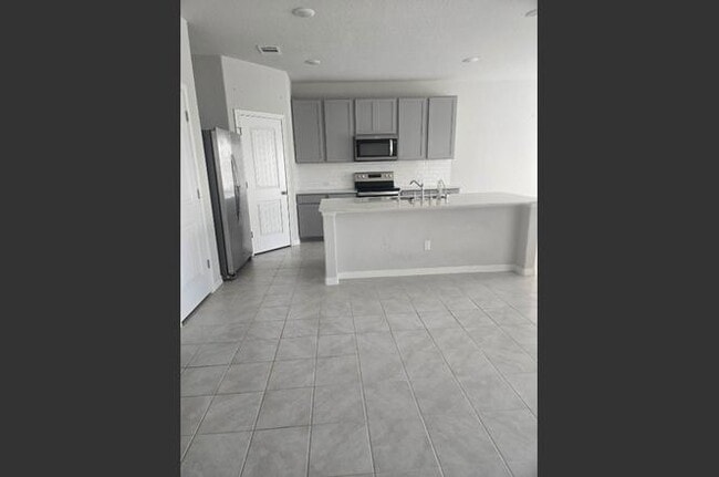 Photo - 17633 Shafer Dr