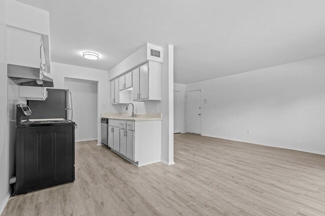 Photo - Carriage Park Apartments - Dearborn Heights, MI