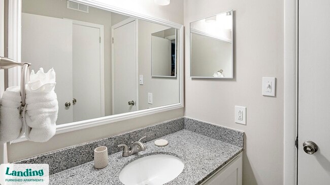 Photo - 3450 Manor Dr Unit 65-202