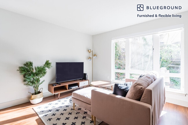 Photo - 10595 Main St Unit FL4-ID716