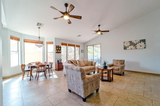 Photo - 1549 E Judi Pl Unit SI ID1495033P