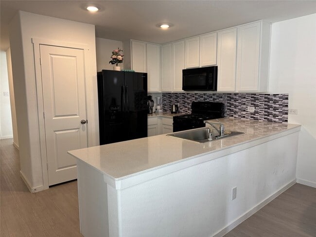 Photo - 3057 Ashbrook Ln