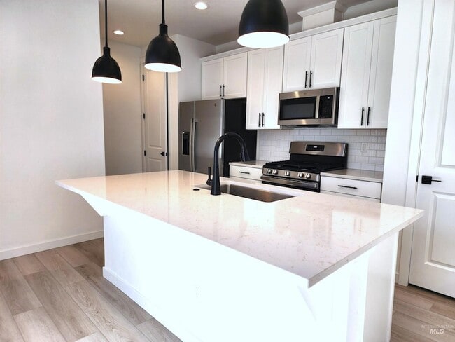 Photo - 12267 W Endsley Ln