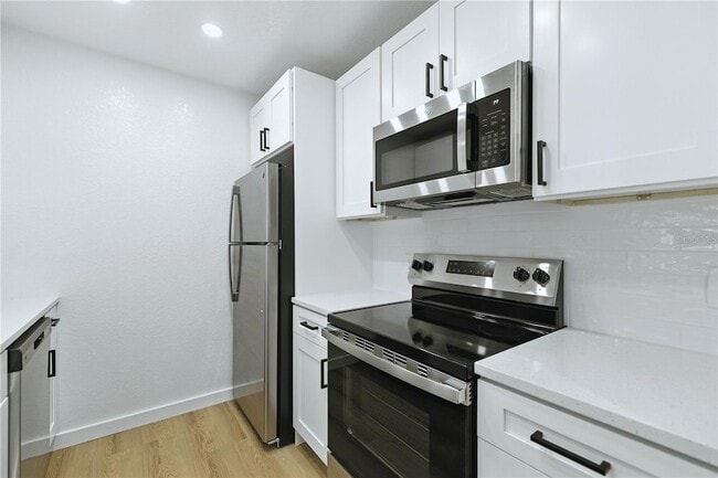 Photo - 840 NE 3rd St Unit 100