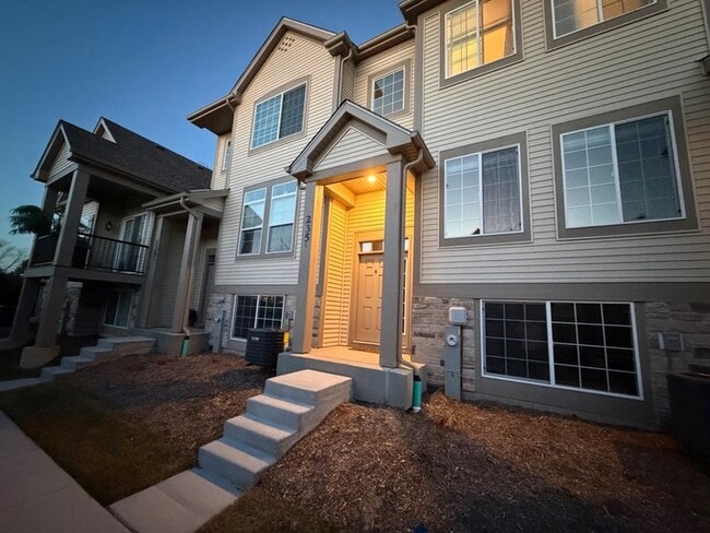 Photo - 235 Regency Ct