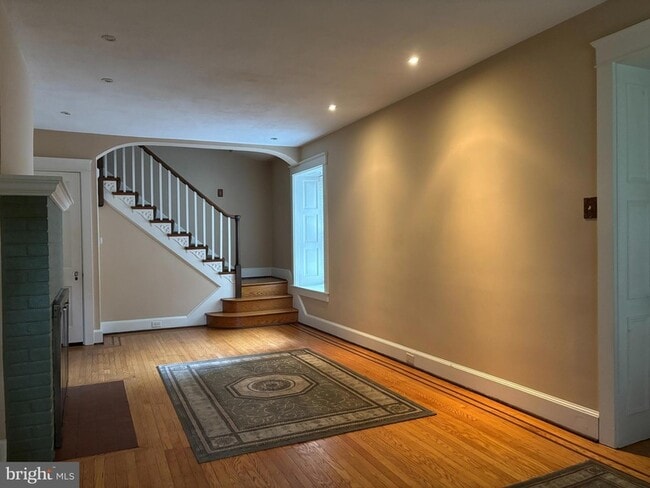 Photo - 1121 Spring Grove Ave