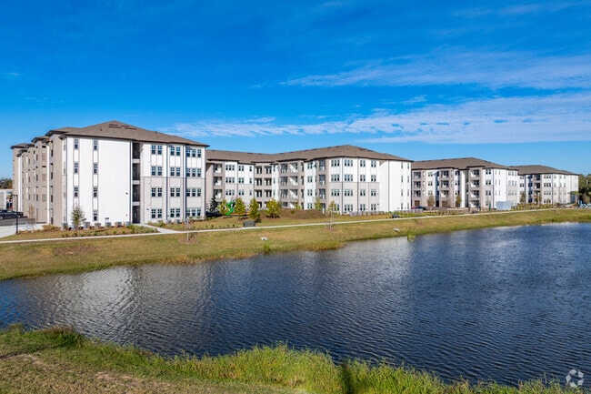 Solaris at Kissimmee Apartments - Solaris at Kissimmee