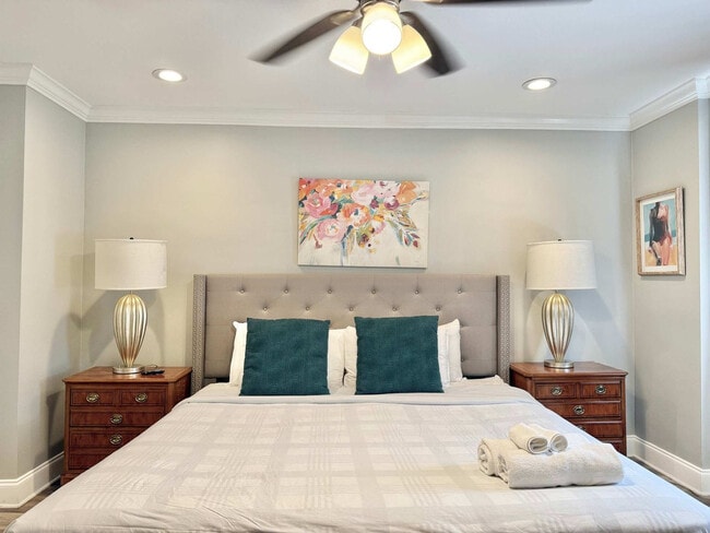 Photo - 215 Piedmont Ave NE Unit SI FL6-ID1299385P