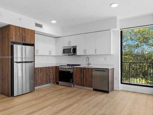 Photo - 2479 NE 192 St Unit 308