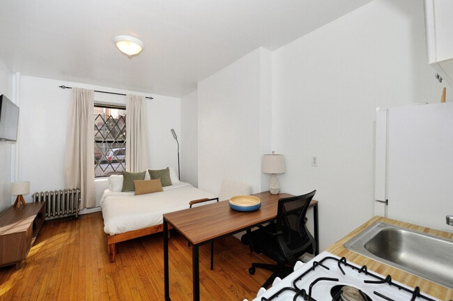 Building Photo - 422 W 56th St Unit SI ID1404664P