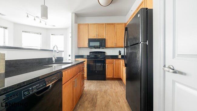 Photo - 909 Mansion Dr Unit 750-407