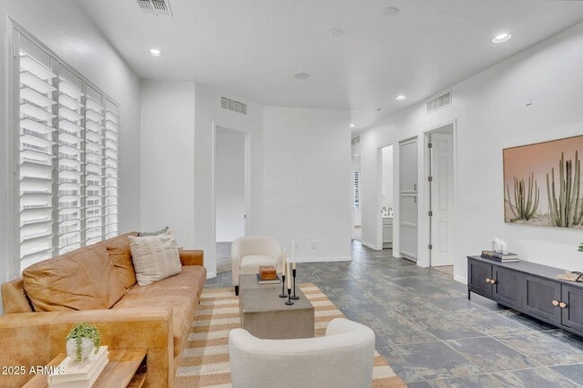 Photo - 4756 E Ironhorse Rd