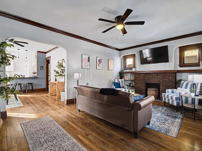 Photo - 10619 Bernard Ave Unit SI ID1496050P