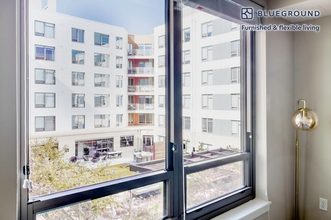 Photo - 624 N Glebe Rd Unit FL4-ID964