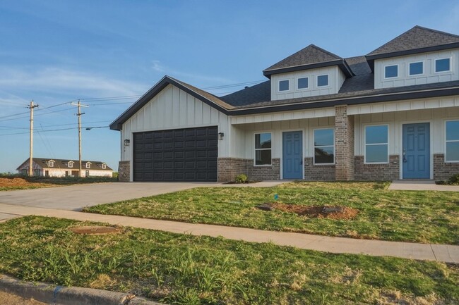 Photo - 6525 Inverness St