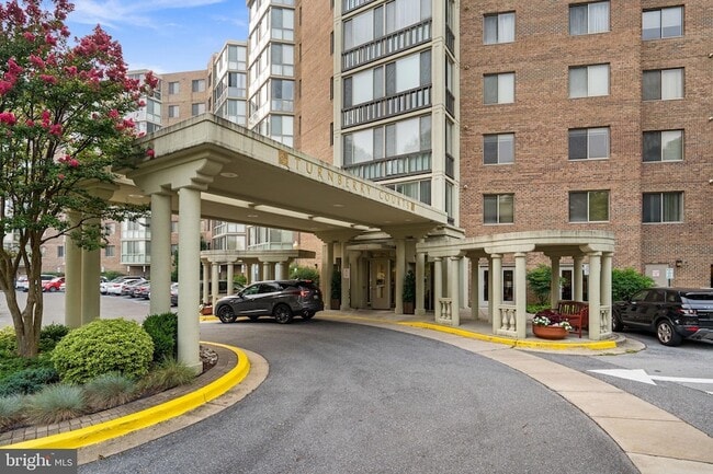 Photo - 3005 S Leisure World Blvd Unit 211