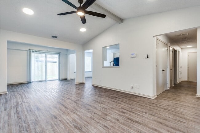 Photo - 2128 Trellis Pl