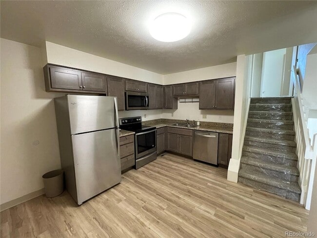 Photo - 4820 W 88th Pl