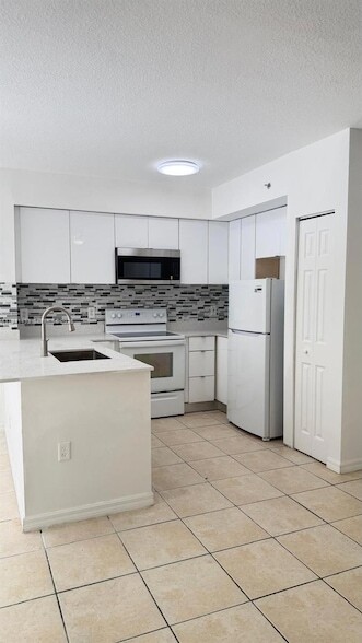 Photo - 11050 SW 196th St Unit 205