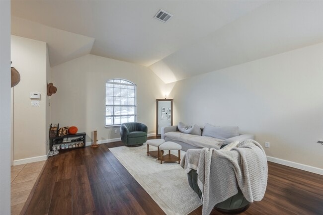 Photo - 8143 Guadalupe Rd