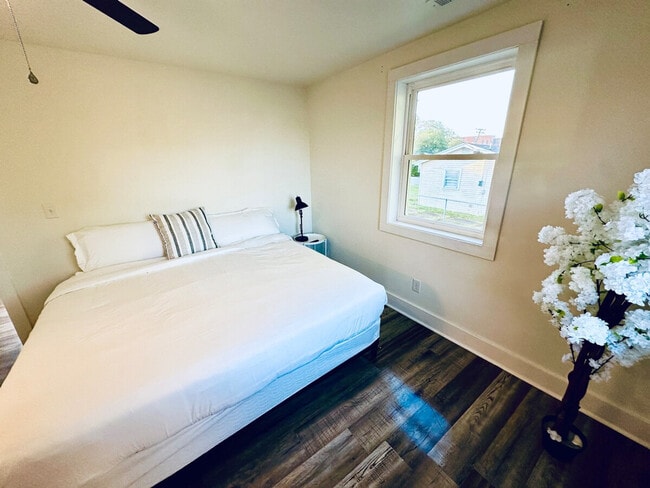 Photo - 401 Cedar Lane Rd Unit SI ID1234771P